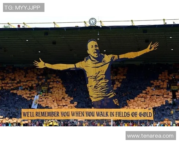 足球巨星动情时刻回顾：从激动泪水到感人庆祝的背后故事